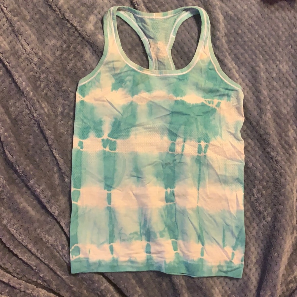 Tye-dye workout top